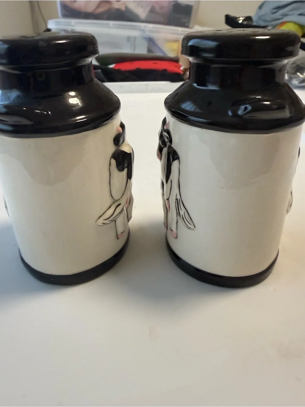 Vintage signed ETTY  solvang, CA Holstein cow salt & pepper shaker set